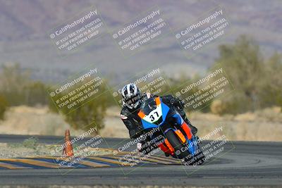 media/Feb-05-2023-SoCal Trackdays (Sun) [[b2340e6653]]/Turn 5 (120pm)/